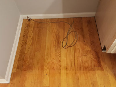 Hardwood floor cleaning – Chicago Couch Cleaning, Chicago & suburbs.