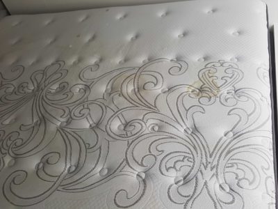 Best mattress cleaning service for deep stains – Chicago Couch Cleaning